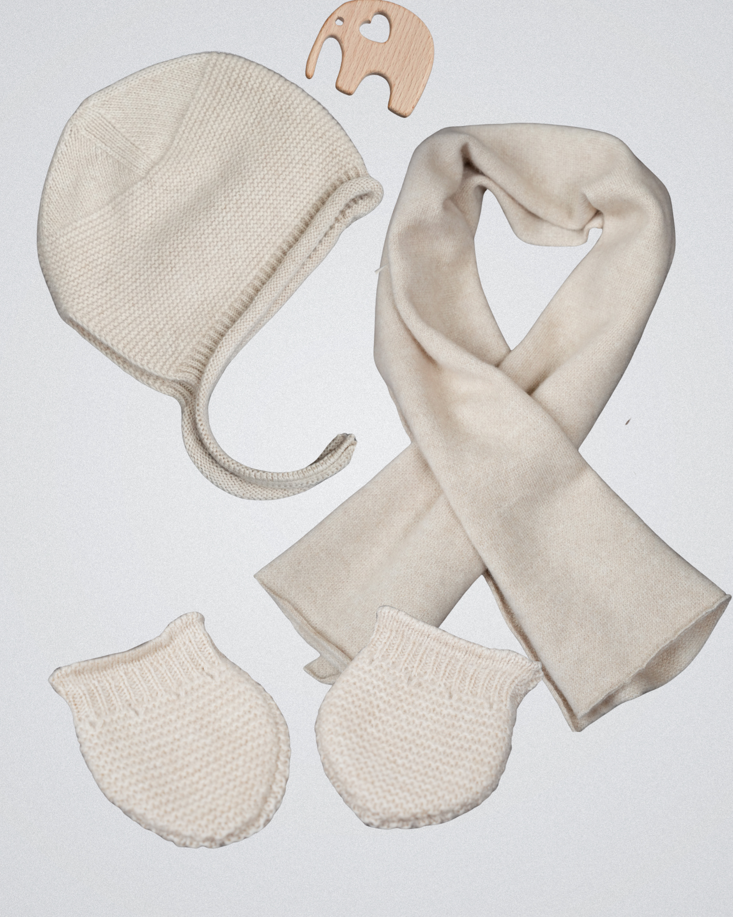 Baby gloves made from 100% cashmere