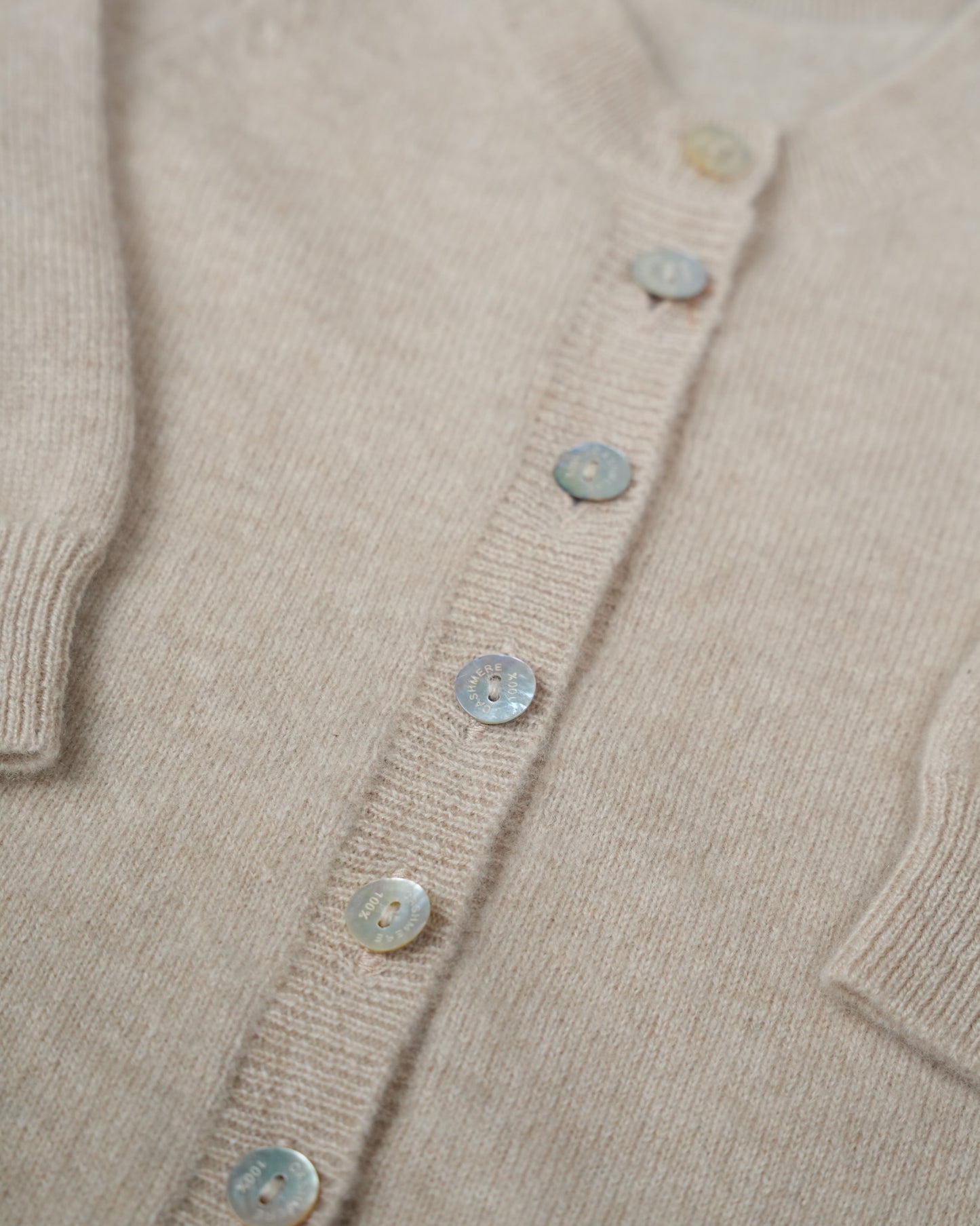 Baby-Strampler aus 100 % Kaschmir – weich & temperaturausgleichend